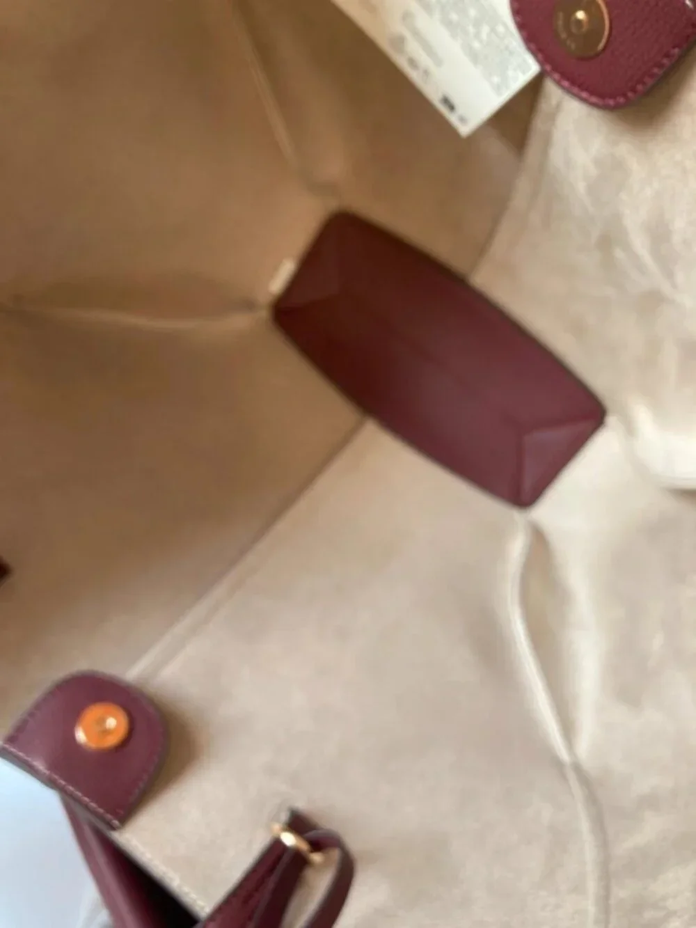 Polène material anti